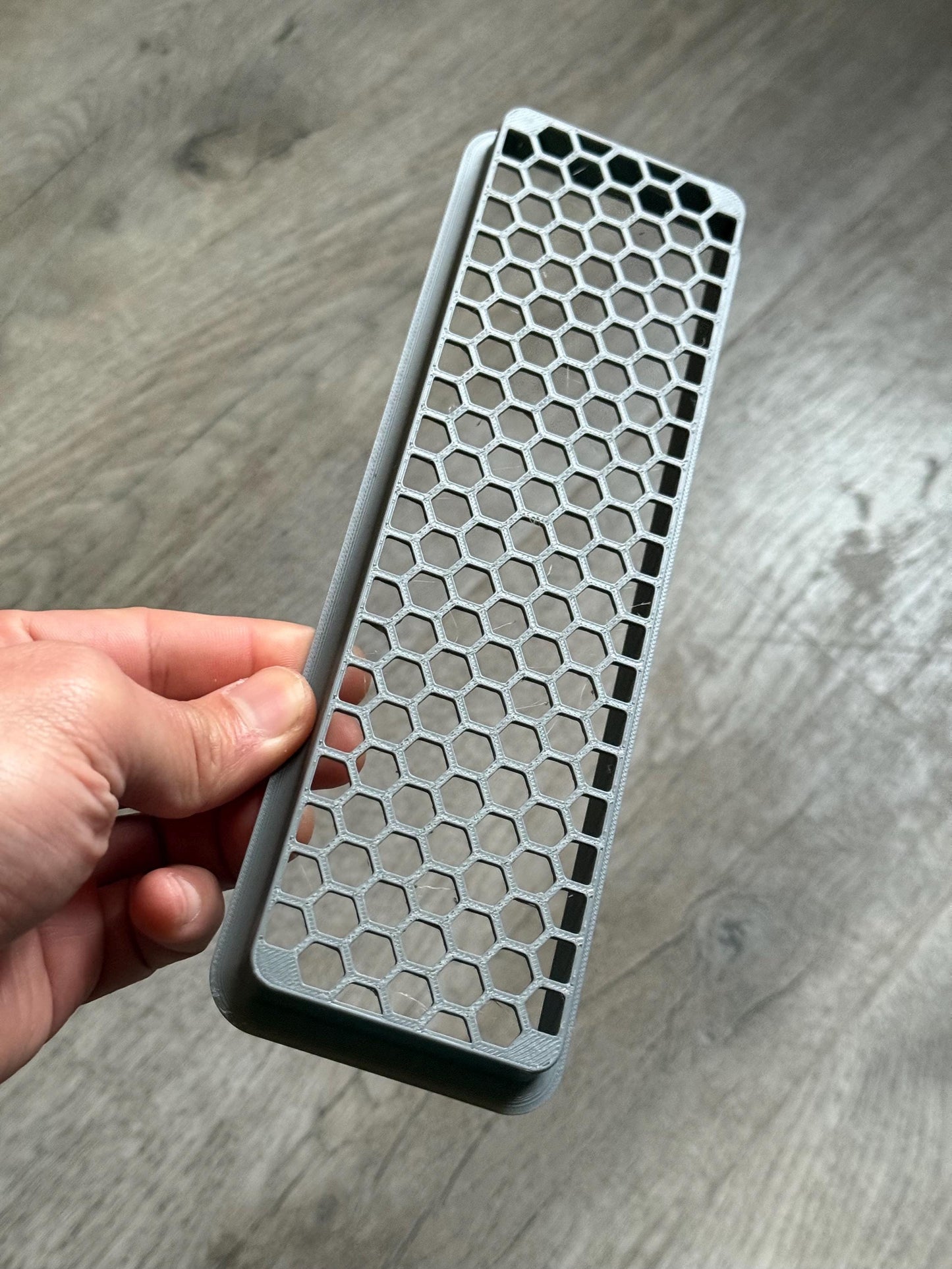 EXTRA STRONG! 2 x Sonos Sub Gen 3 Gen 4 Grill Protector - child proof honeycomb - available in various colours!