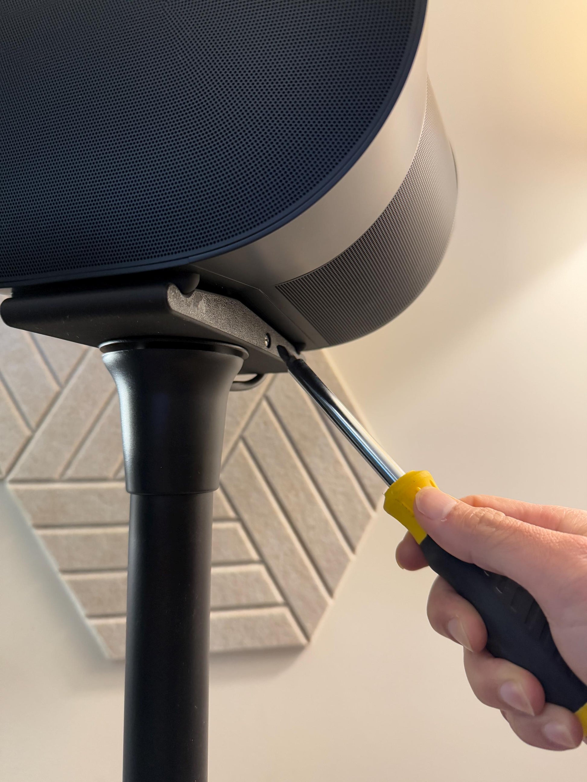 Pair of Sonos Era 300 Adapter for Sanus Speaker Stands (for Sonos One SL)