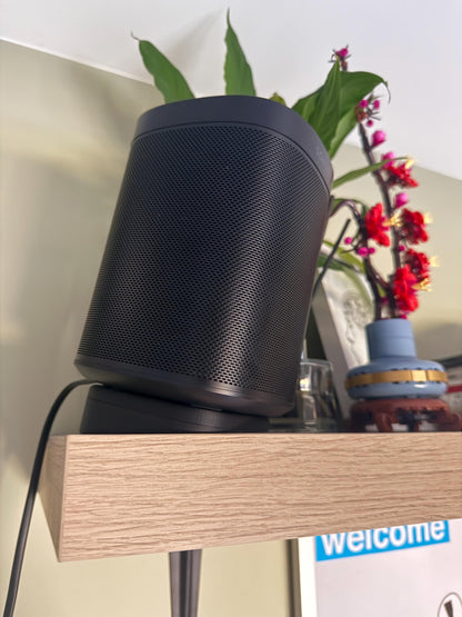 Sonos One Angled Mount: Reversible Tool-Free Speaker Stand